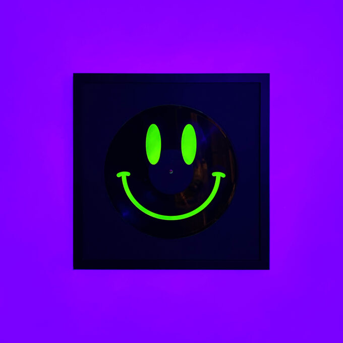 Reversible 12” Vinyl in UV Fluorescent Yellow