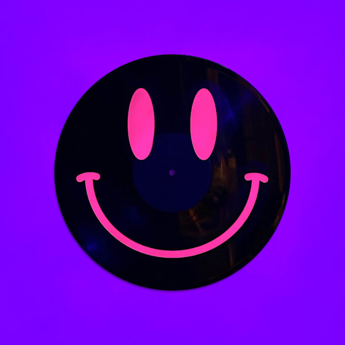 Reversible 12” Vinyl in UV Fluorescent Pink - Image 10